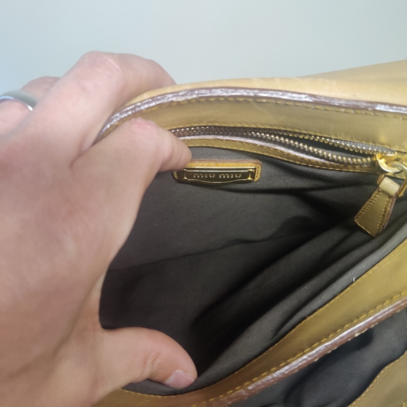 MIU MIU leather crossbody/handbag - Picture 13 of 15
